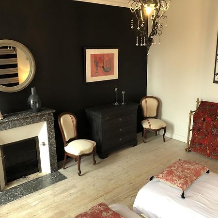 La Penesais Villa Beaumont-en-Veron Room photo