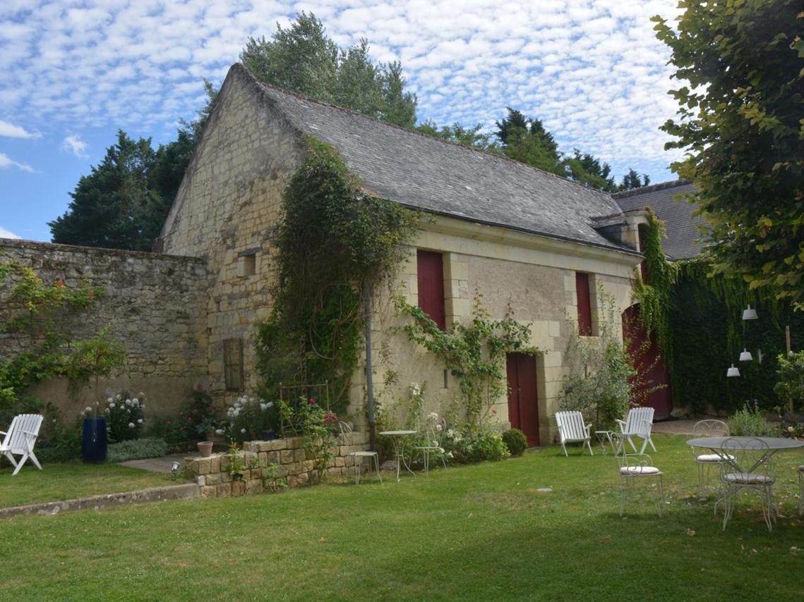 La Penesais Villa Beaumont-en-Veron Exterior photo